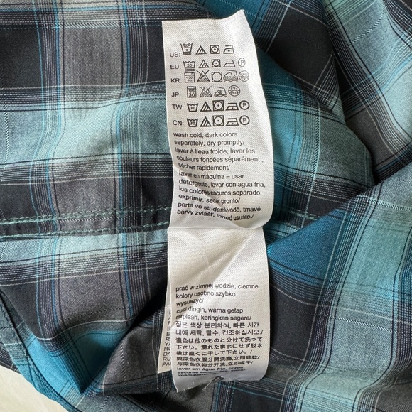 Men's Calvin Klein Short Sleeves Plaid Button Up Shirt Blue Size XL - Picture 12 of 12